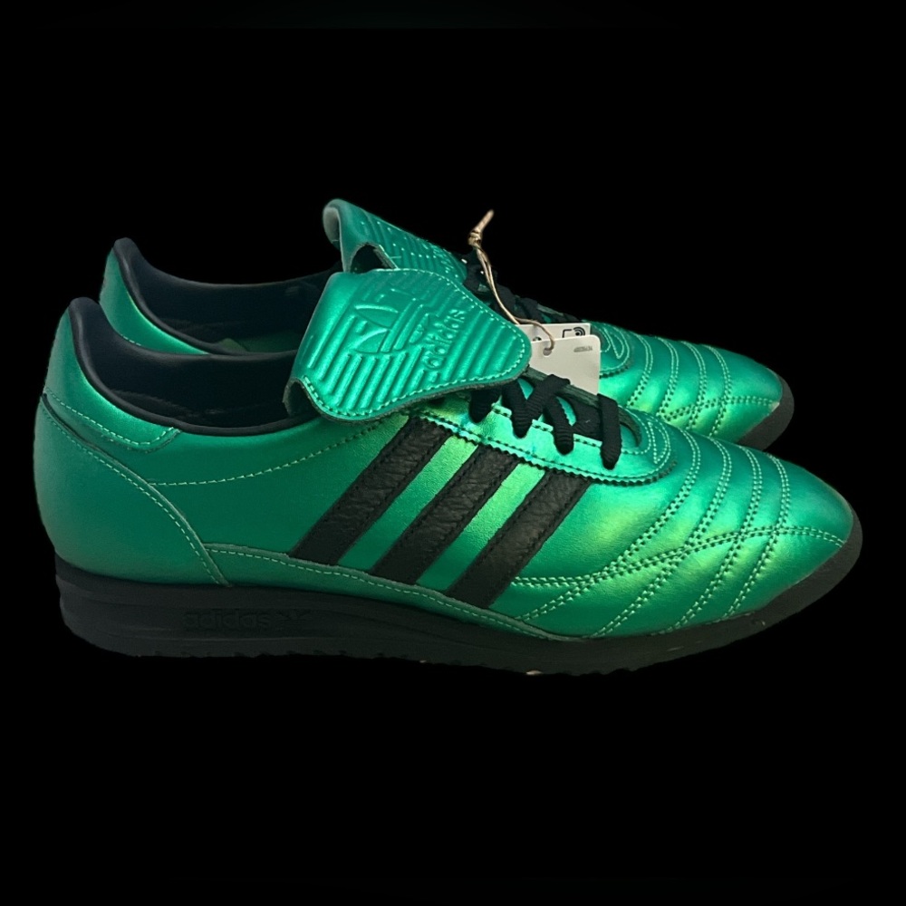 Size 8.5 - Adidas SL72‎ LT OG Semi Screaming Green W